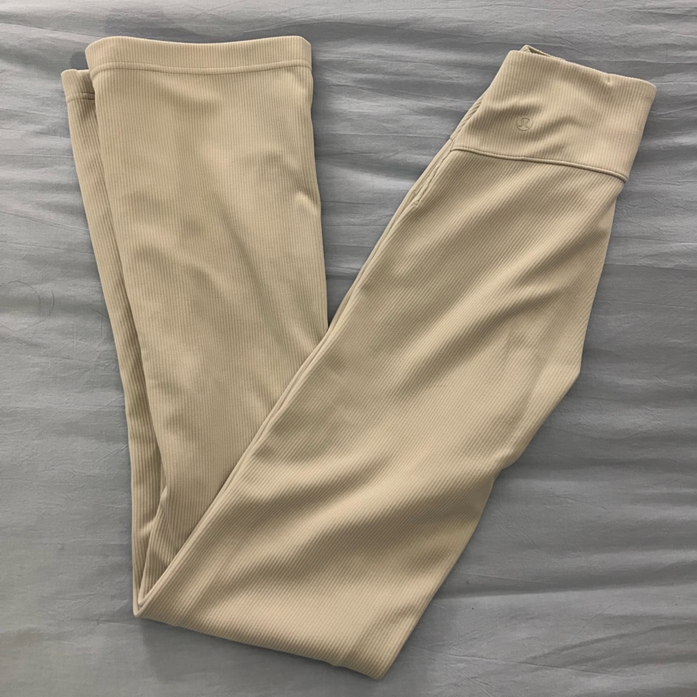 Lululemon ribbed align flare leggings